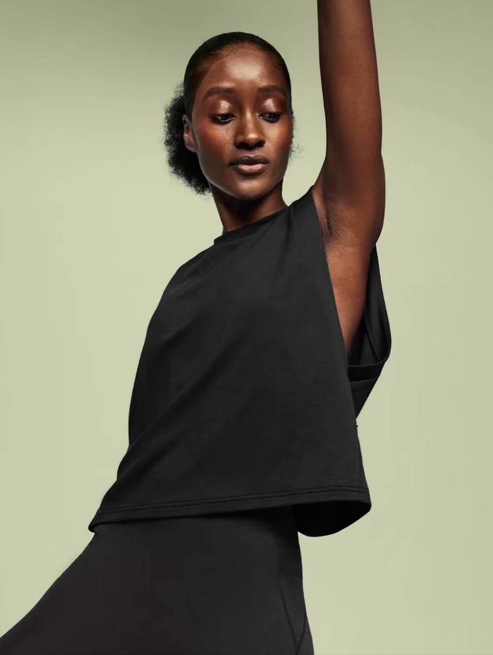 On Clouds | Focus Crop Running Top